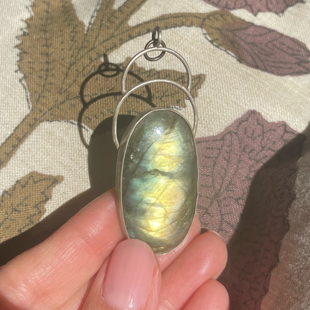 handmade, flashy, labradorite Stone Pendant silver, and brass